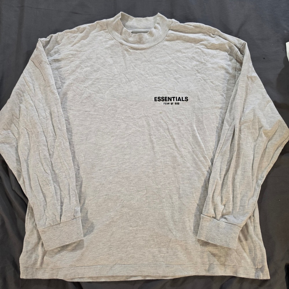 Fear of God Essentials Mens Long Sleeve Mock Neck Logo T-Shirt Heather Grey L